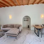 Magellanos Mint House- Kinopiastes *