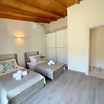 Magellanos Mint House- Kinopiastes 度假居
